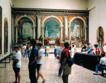Galleria dell'Accademia I, Venice 1992 1992 by Thomas Struth born 1954